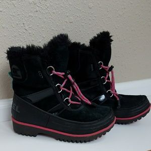 Girls Sorel Boots
